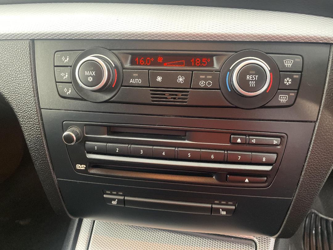 Photo '30' of BMW 130I