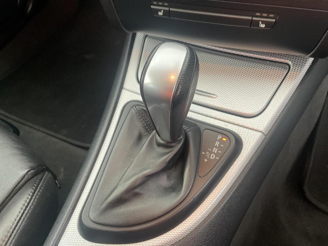 Photo '31' of BMW 130I