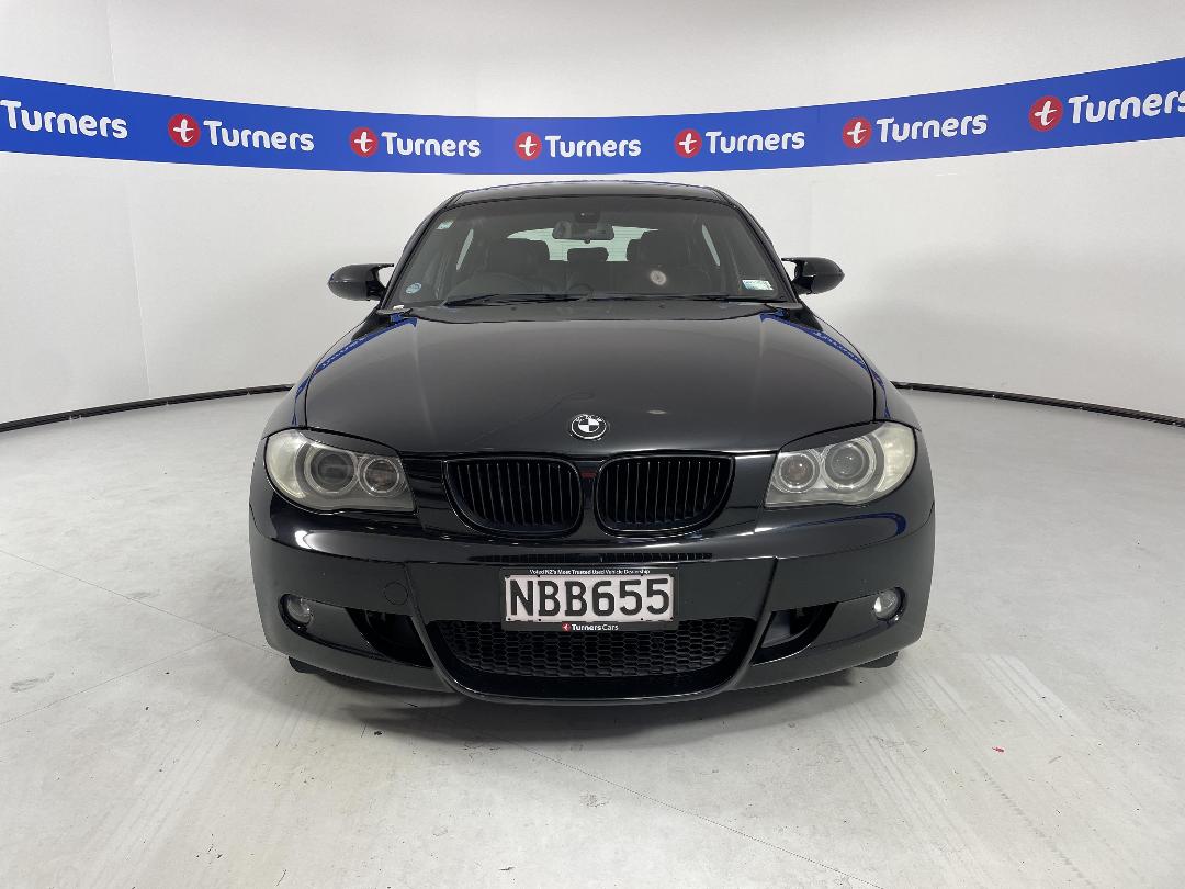 Photo '2' of BMW 130I