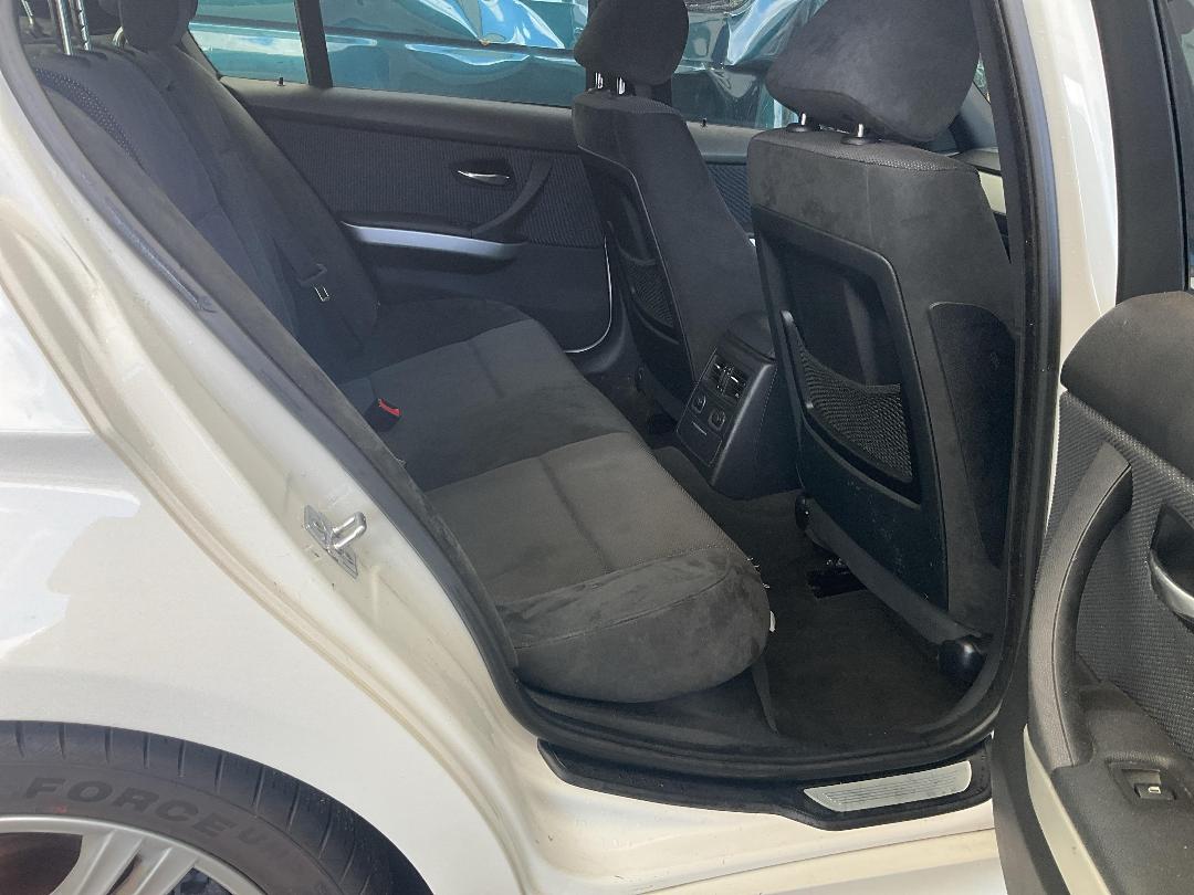 Photo '13' of BMW 320I