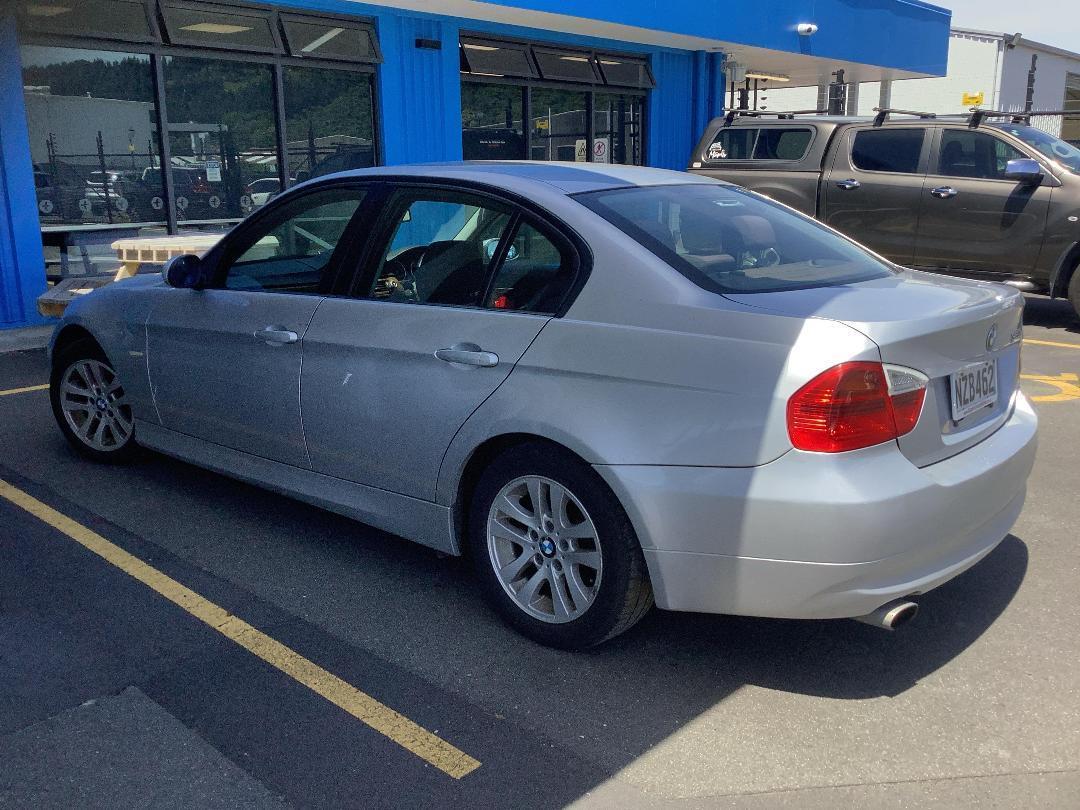 Photo '5' of BMW 320I