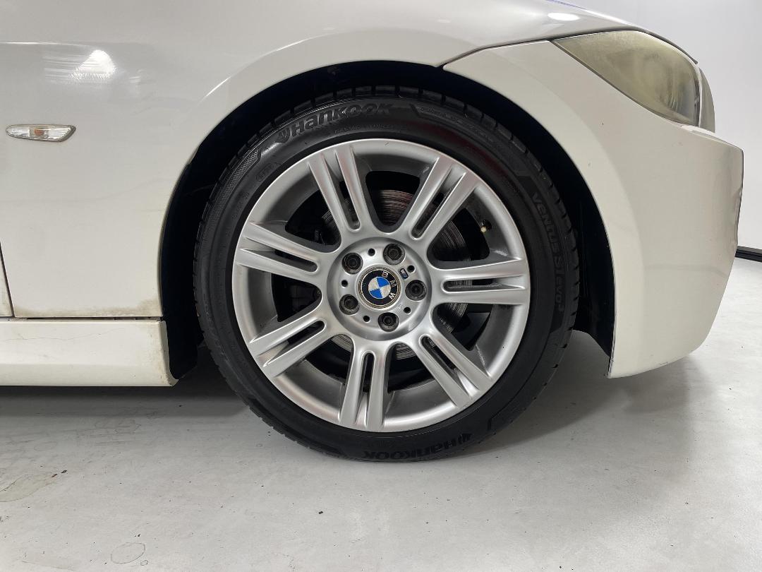 Photo '9' of BMW 320I