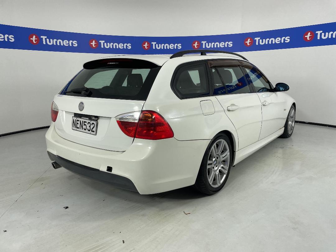 Photo '7' of BMW 320I