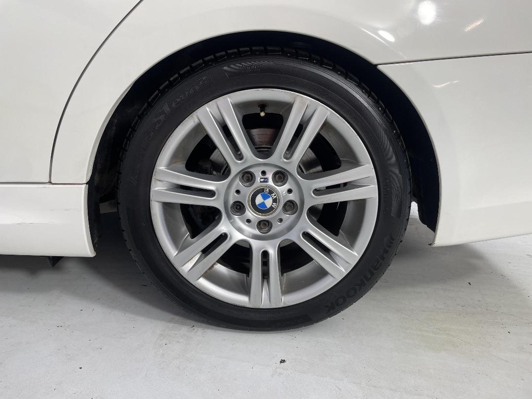 Photo '11' of BMW 320I