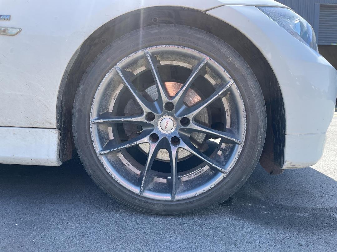 Photo '2' of BMW 320I Photo '2' of BMW 320I