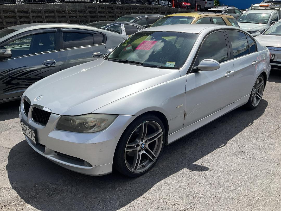 Photo '15' of BMW 320I