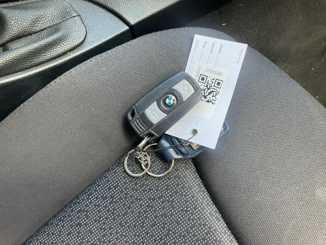 Photo '14' of BMW 320I