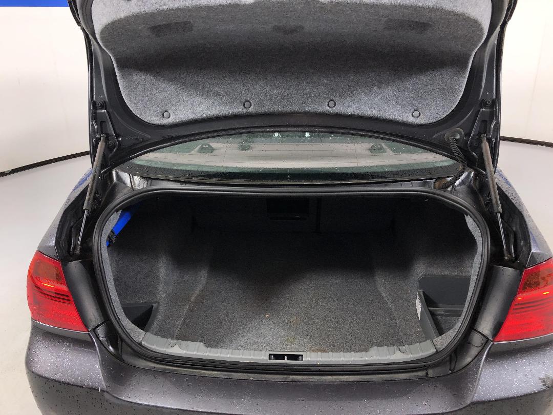 Photo '12' of BMW 320I Photo '12' of BMW 320I