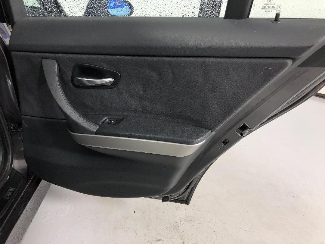 Photo '17' of BMW 320I Photo '17' of BMW 320I