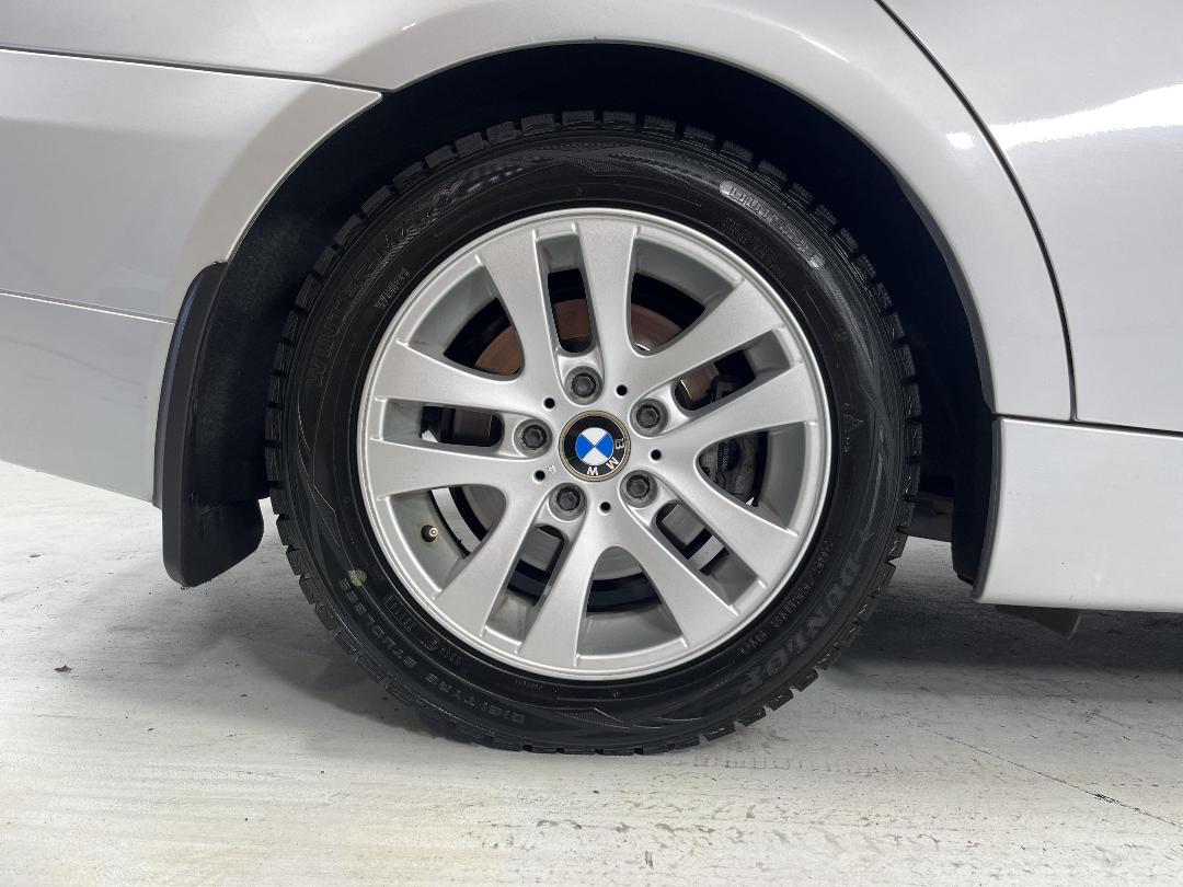 Photo '12' of BMW 320I Photo '12' of BMW 320I