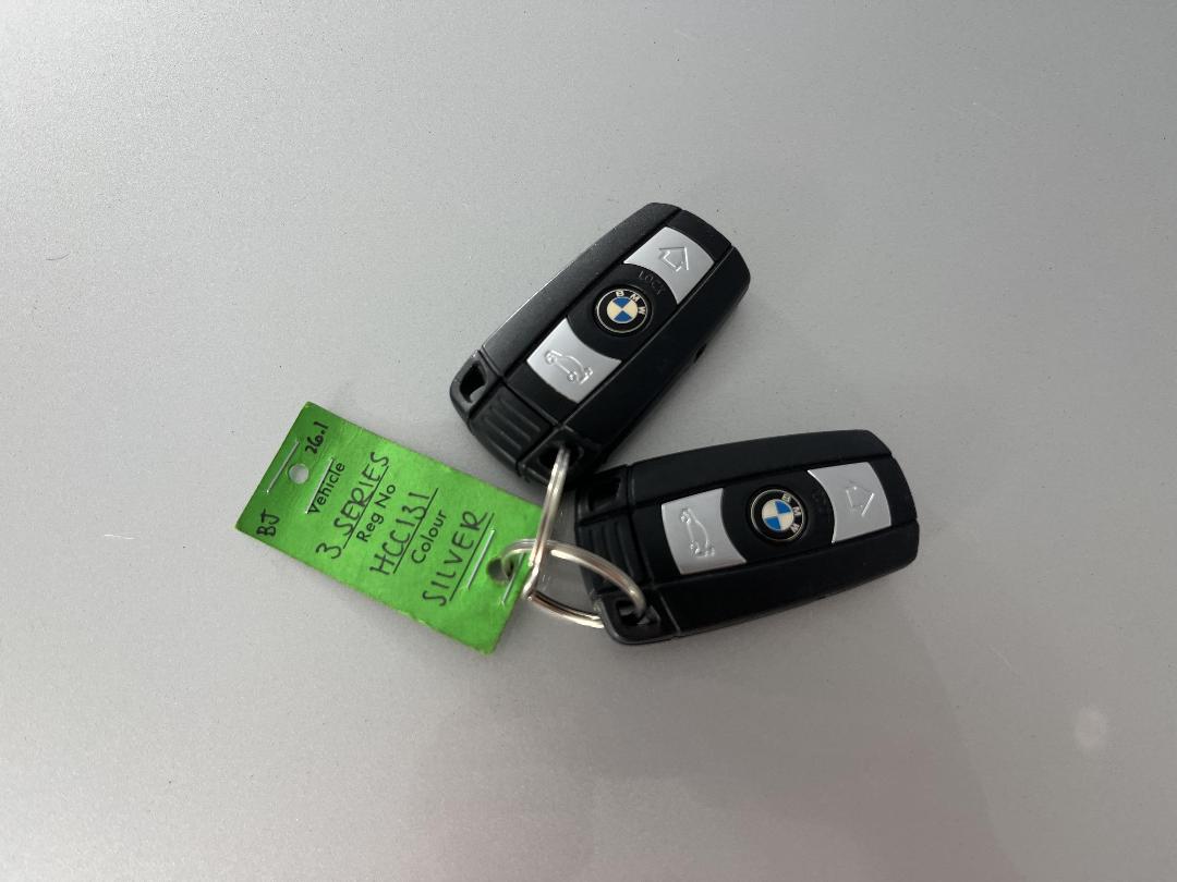 Photo '22' of BMW 320I Photo '22' of BMW 320I