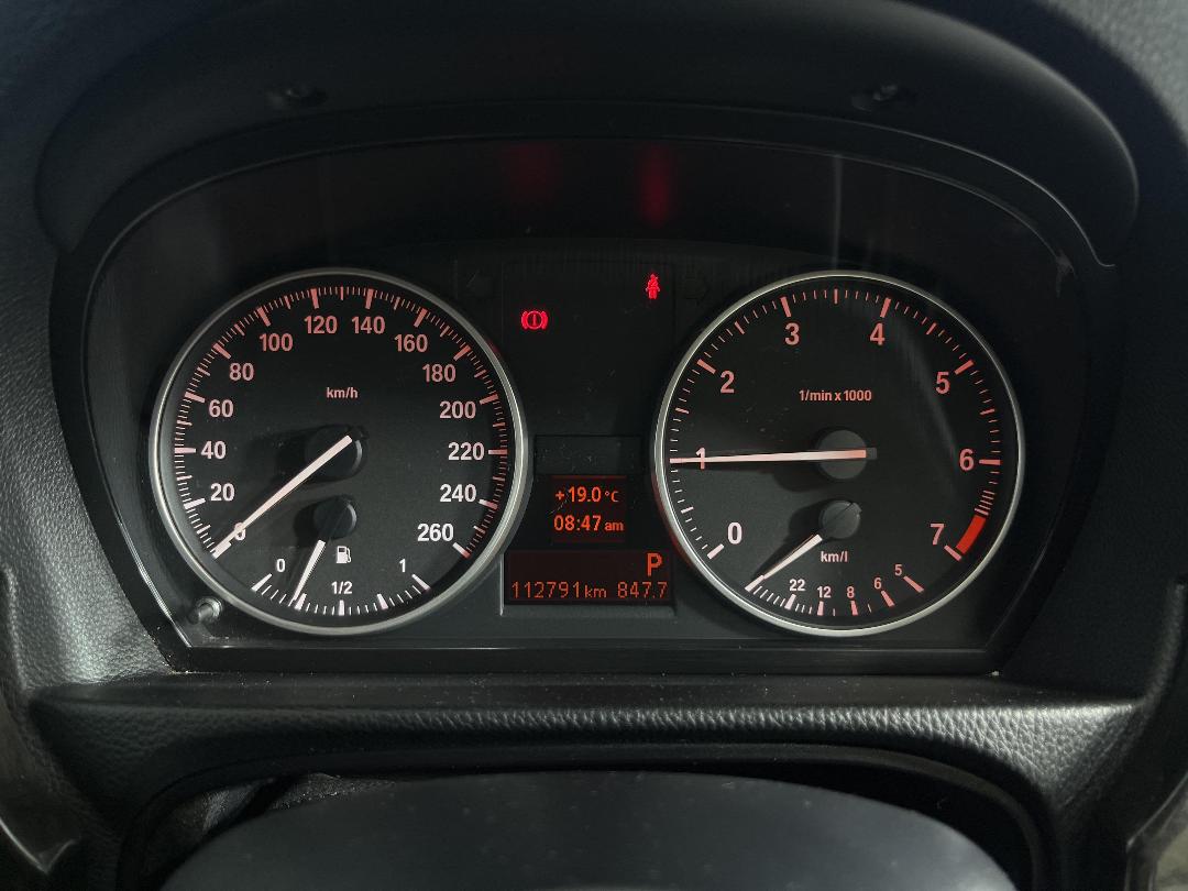 Photo '21' of BMW 320I Photo '21' of BMW 320I