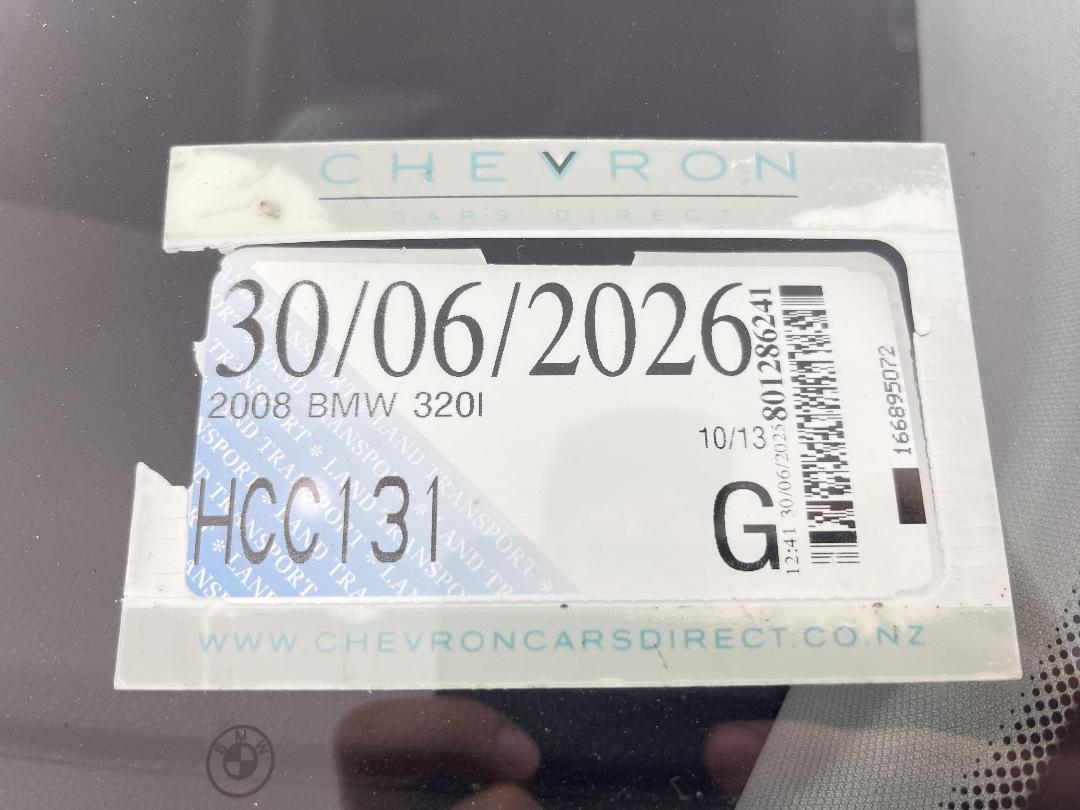 Photo '24' of BMW 320I Photo '24' of BMW 320I