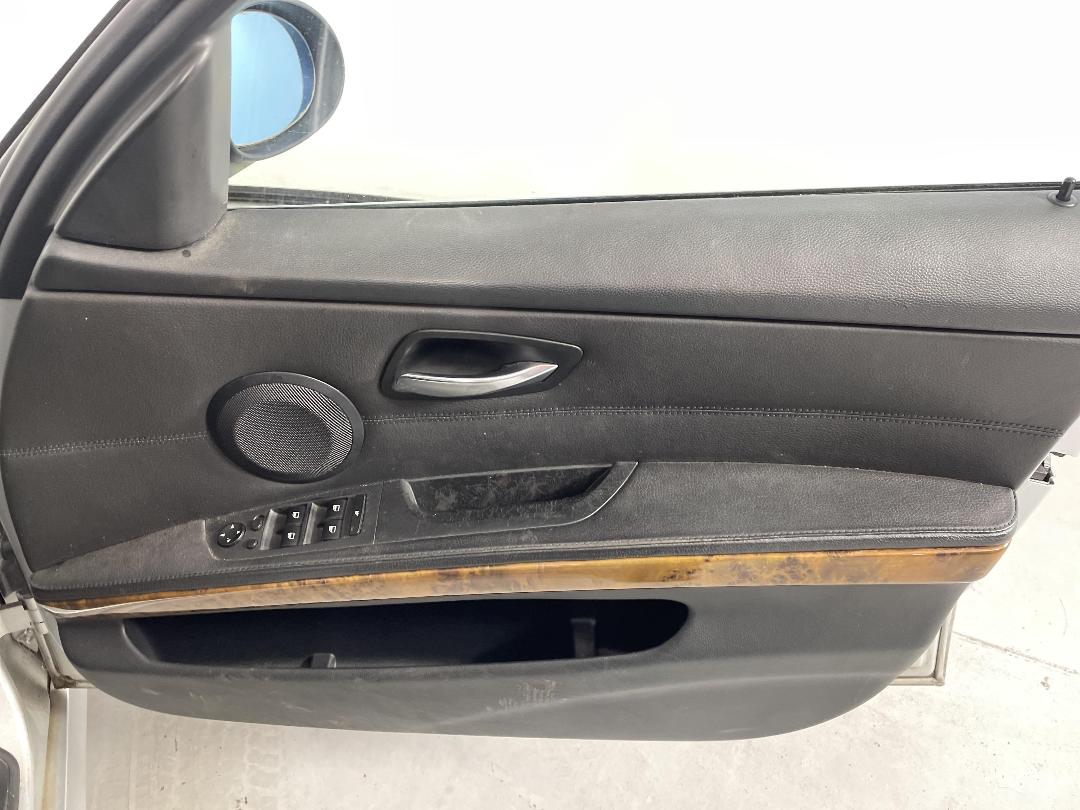 Photo '15' of BMW 323I