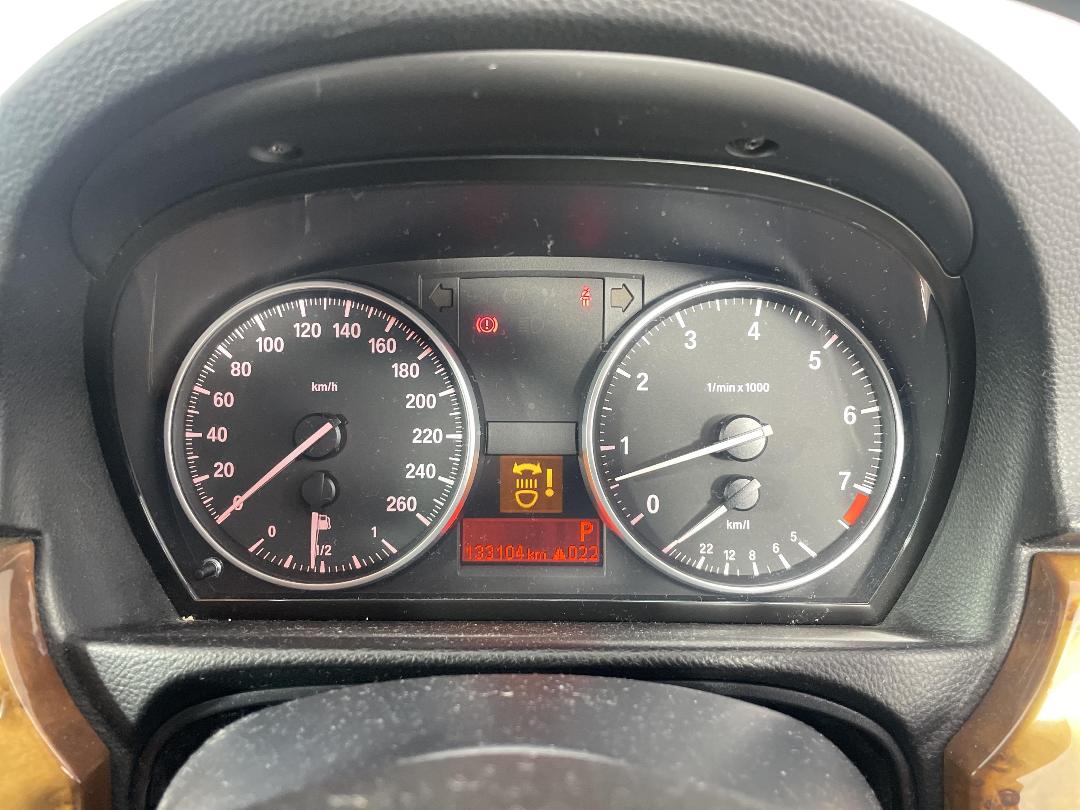 Photo '16' of BMW 325I