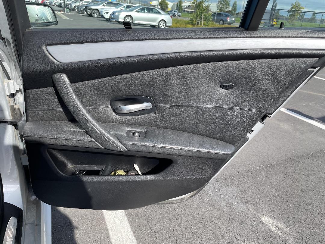 Photo '16' of BMW 530I