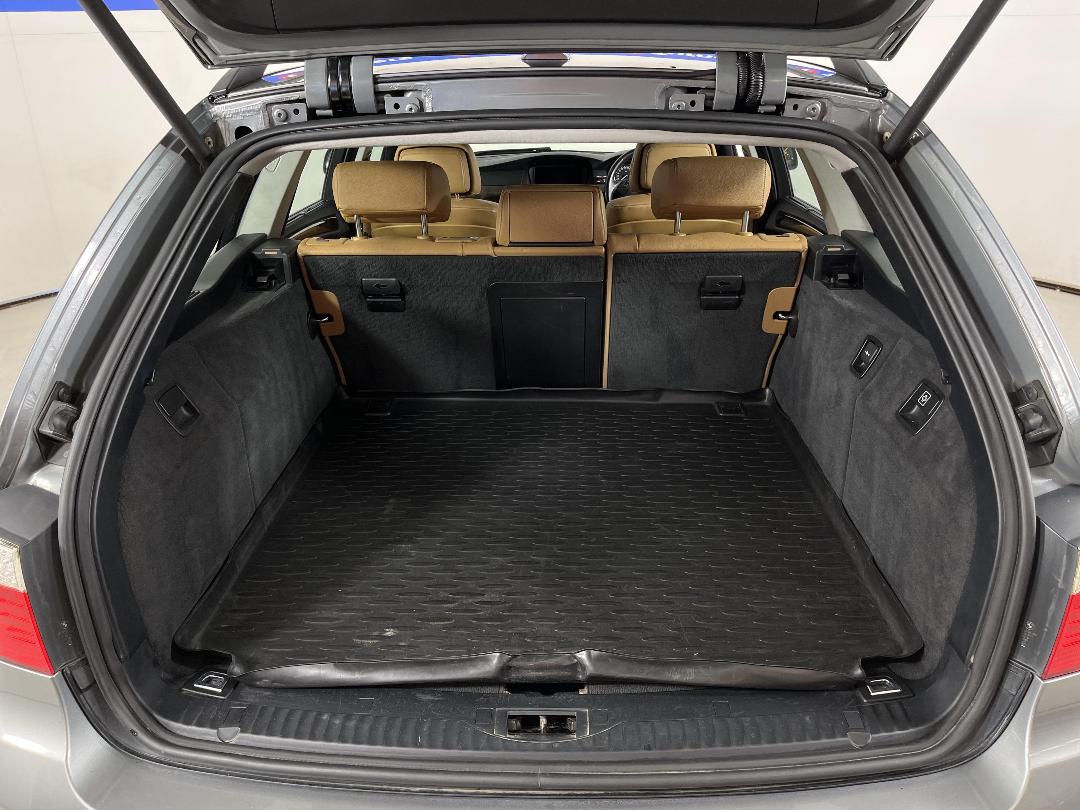 Photo '14' of BMW 530I Photo '14' of BMW 530I