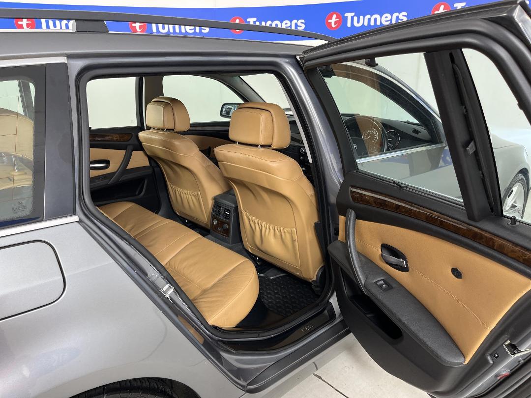 Photo '19' of BMW 530I Photo '19' of BMW 530I