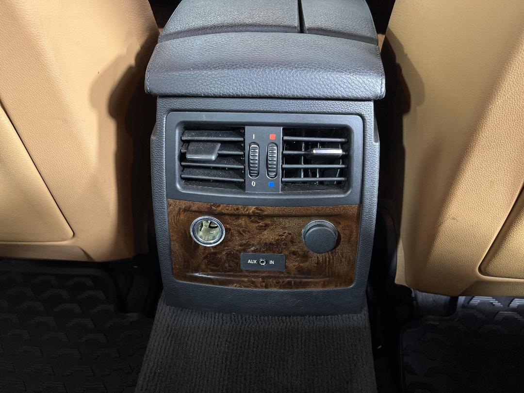 Photo '24' of BMW 530I Photo '24' of BMW 530I