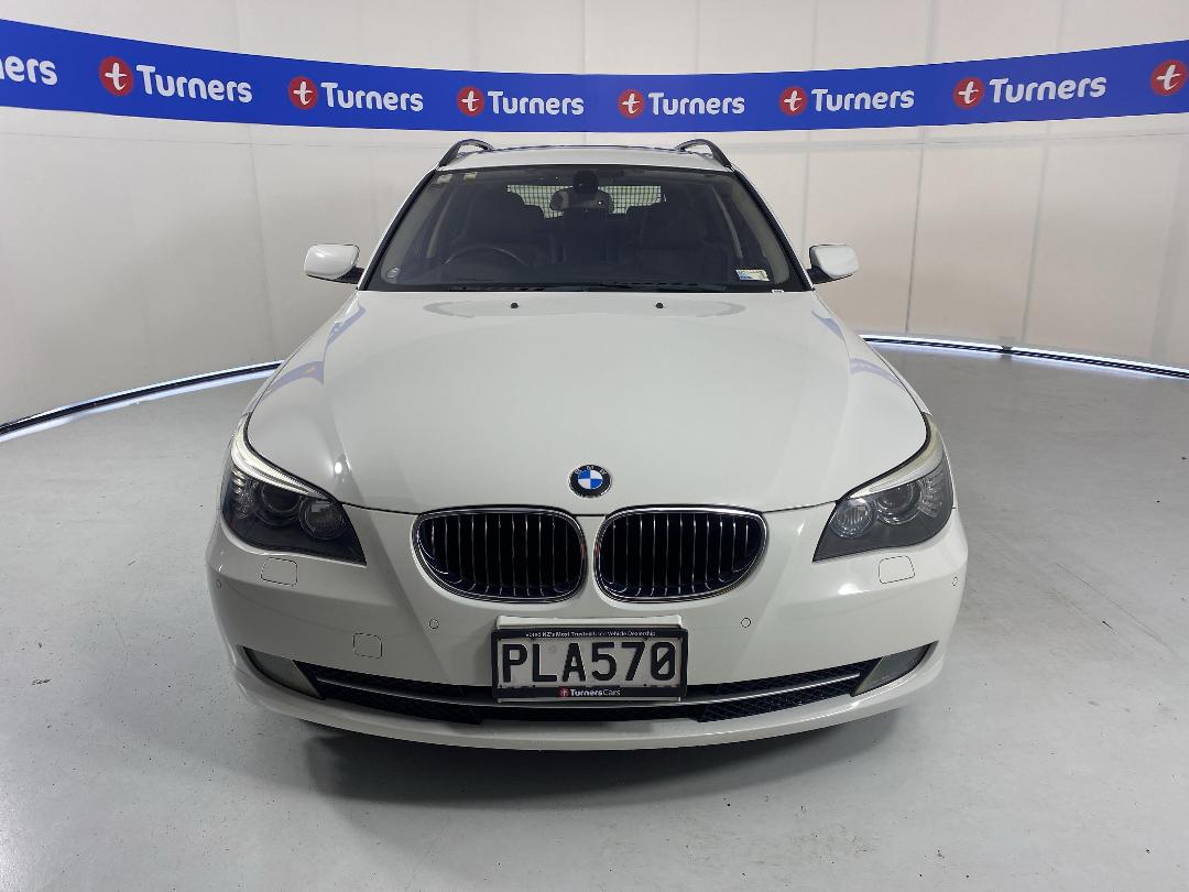 Photo '2' of BMW 550I