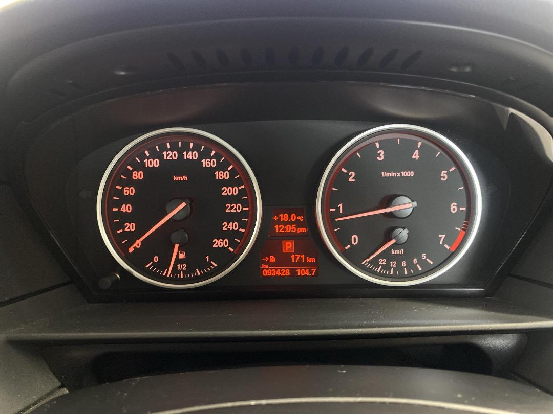 Photo '21' of BMW 550I