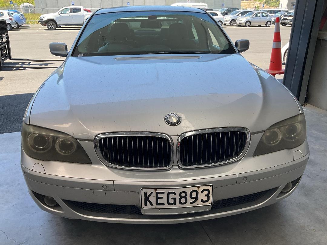 Photo '6' of BMW 740I Photo '6' of BMW 740I