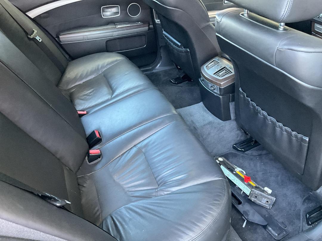 Photo '15' of BMW 740I Photo '15' of BMW 740I