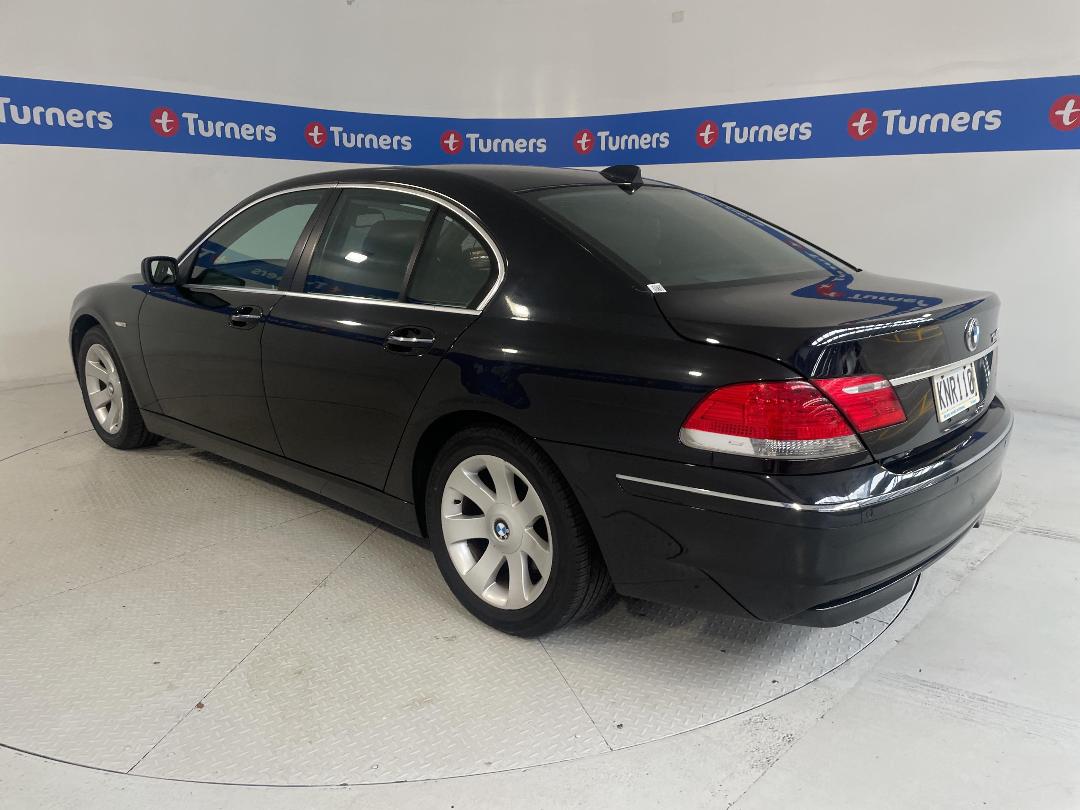 Photo '5' of BMW 740I Photo '5' of BMW 740I