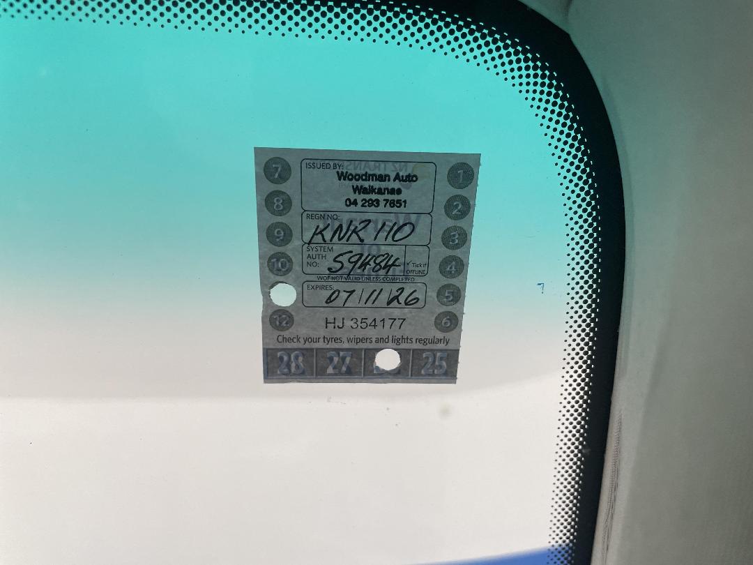 Photo '32' of BMW 740I Photo '32' of BMW 740I