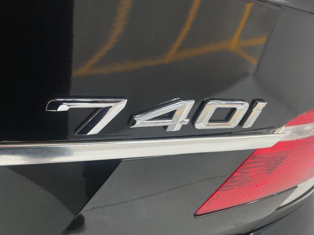 Photo '34' of BMW 740I Photo '34' of BMW 740I