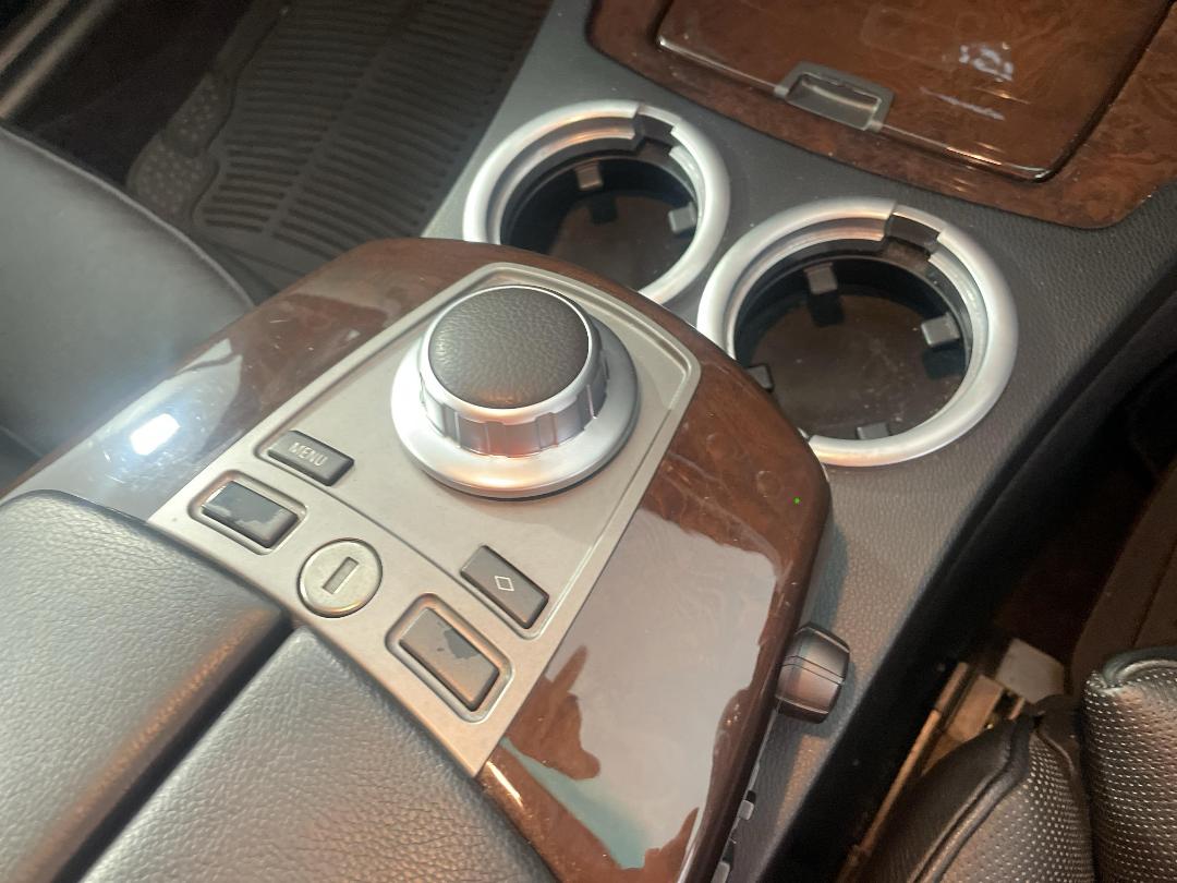 Photo '30' of BMW 740I Photo '30' of BMW 740I