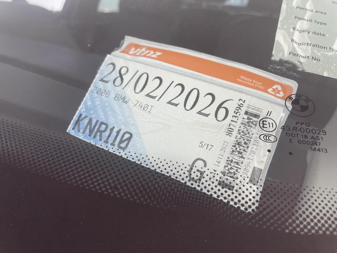 Photo '33' of BMW 740I Photo '33' of BMW 740I