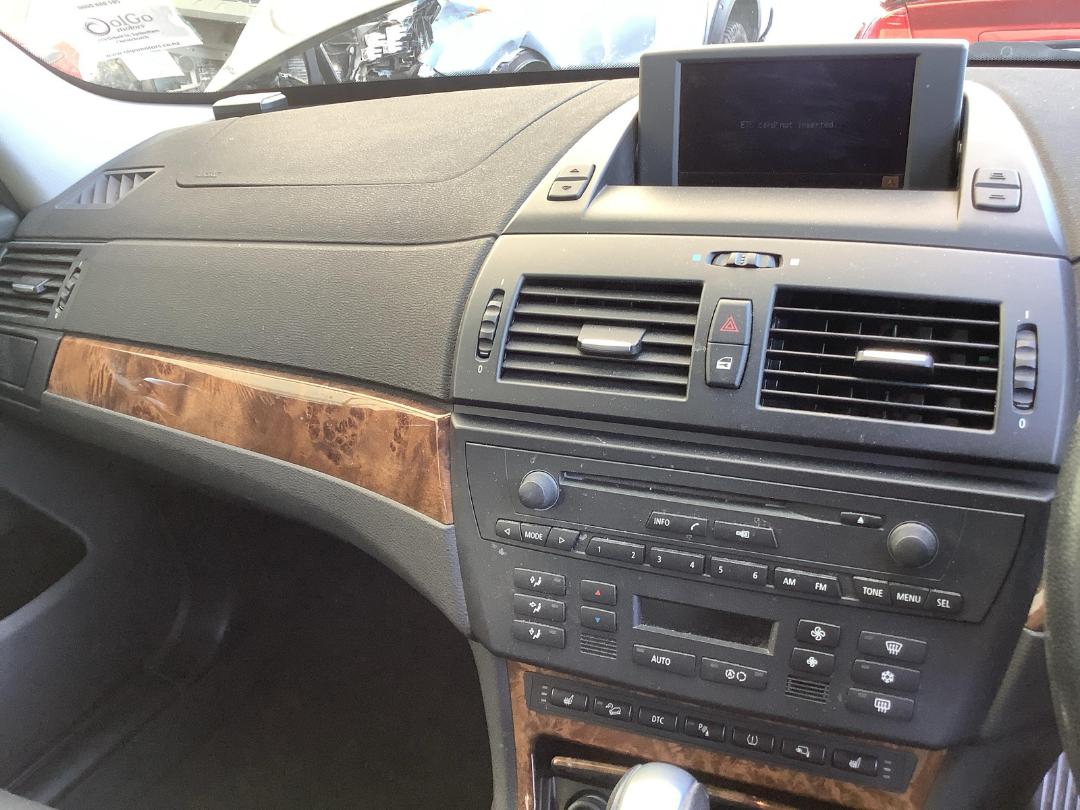 Photo '16' of BMW X3 Photo '16' of BMW X3