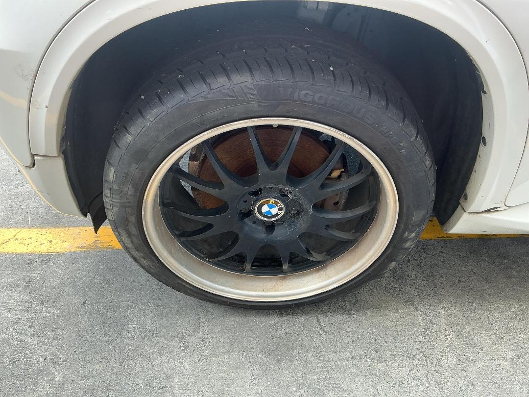 Photo '10' of BMW X5 Photo '10' of BMW X5