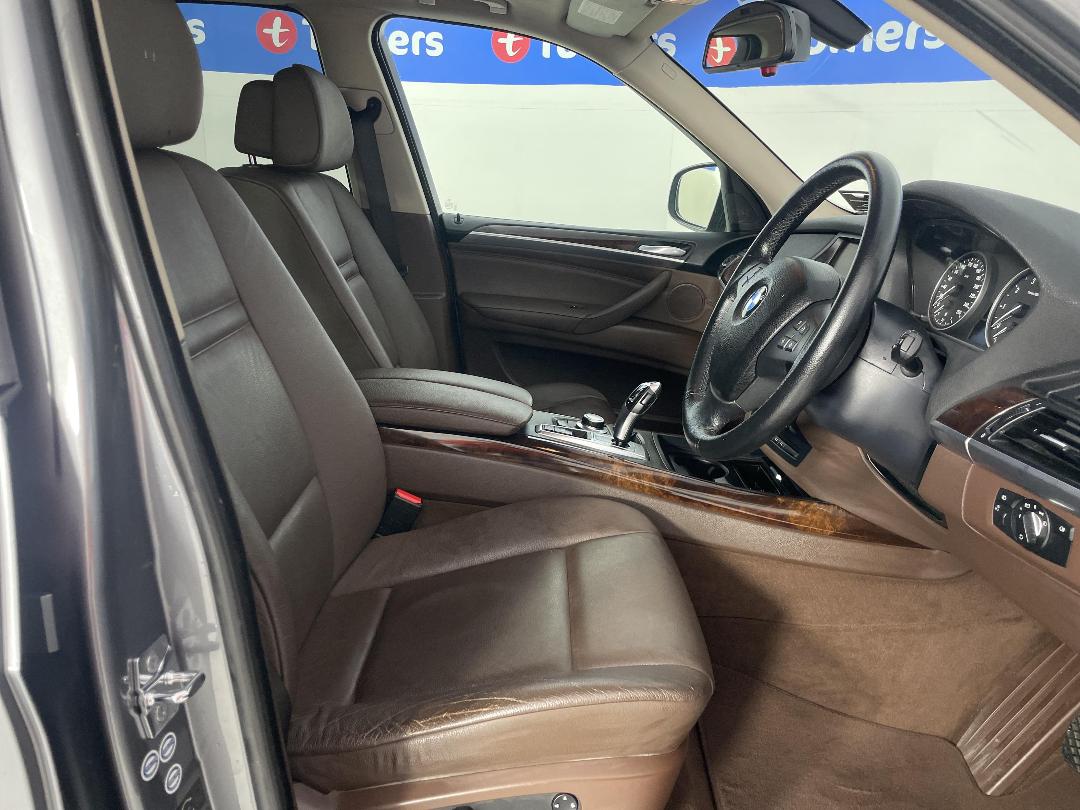 Photo '16' of BMW X5 Photo '16' of BMW X5