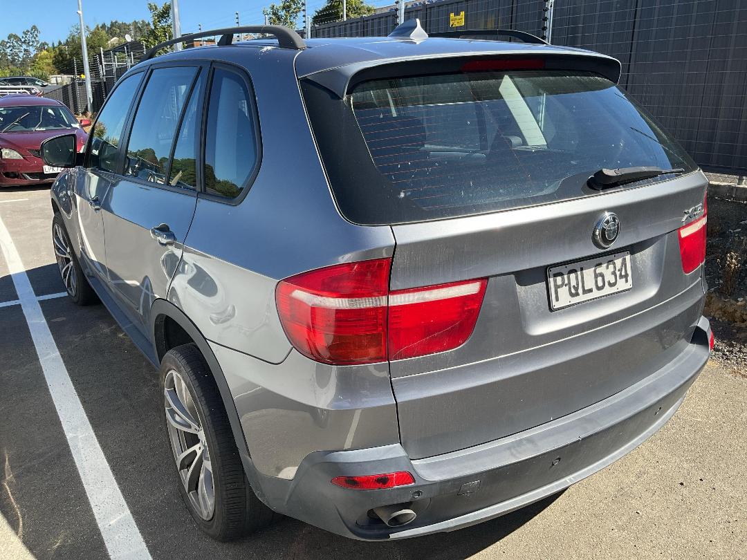 Photo '3' of BMW X5 SAV E70