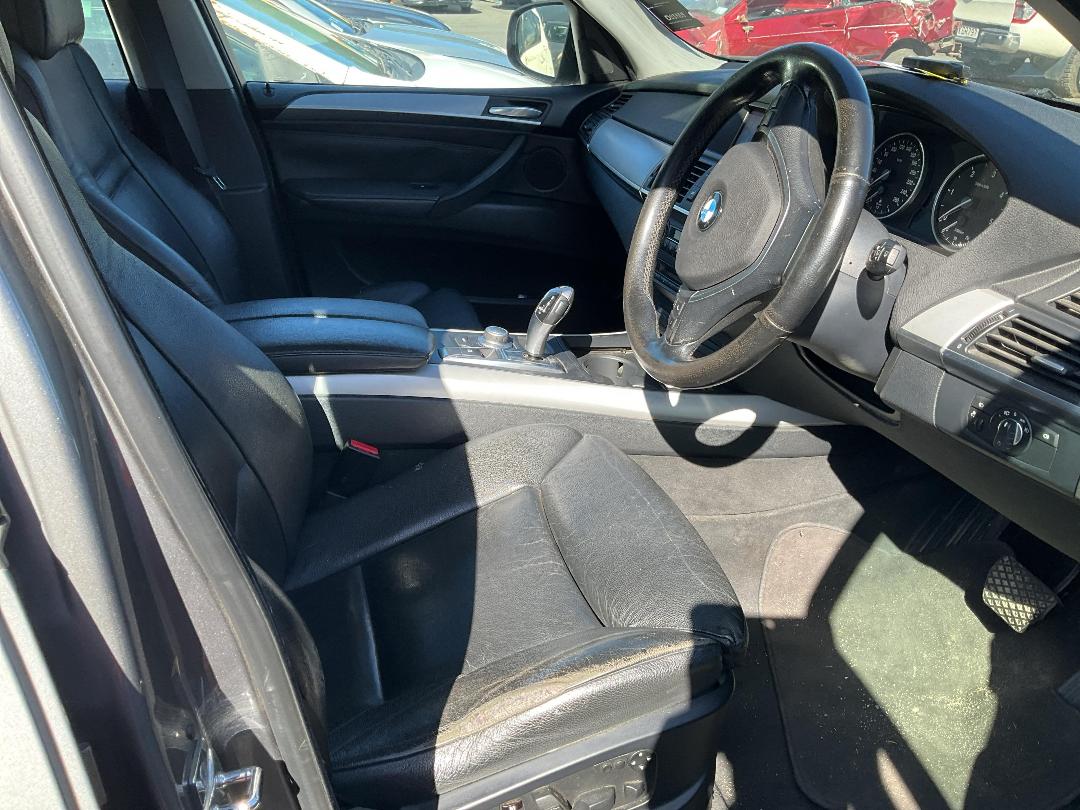 Photo '8' of BMW X5 SAV E70