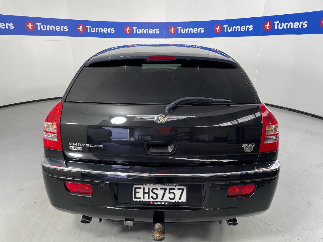 Photo '6' of Chrysler 300