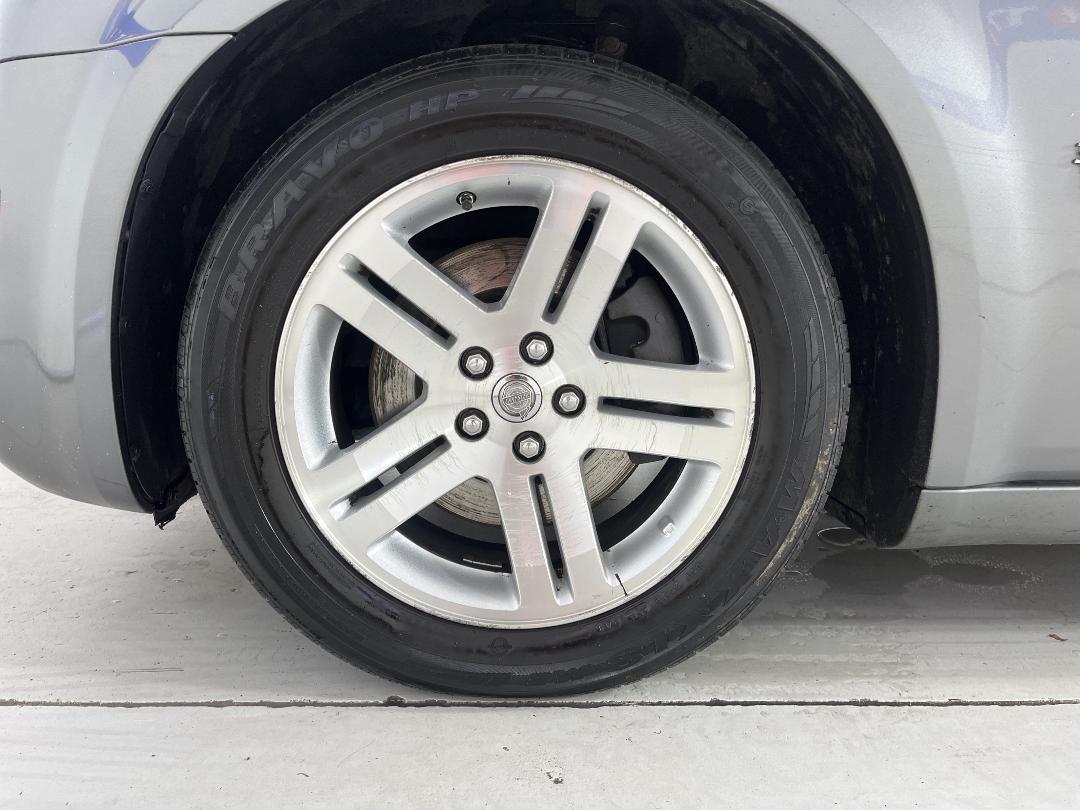 Photo '10' of Chrysler 300 Photo '10' of Chrysler 300