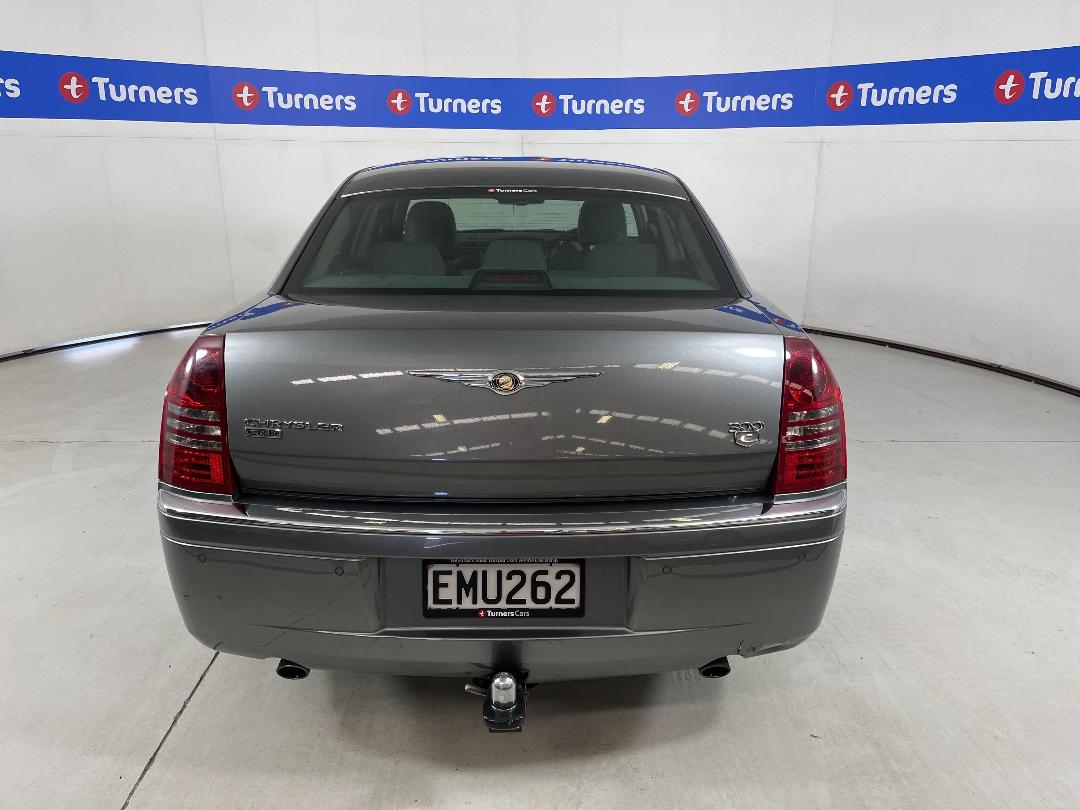 Photo '6' of Chrysler 300 Photo '6' of Chrysler 300