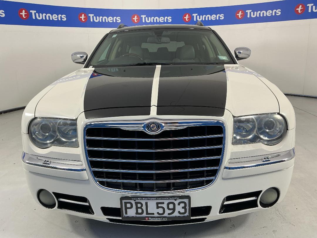 Photo '2' of Chrysler 300C