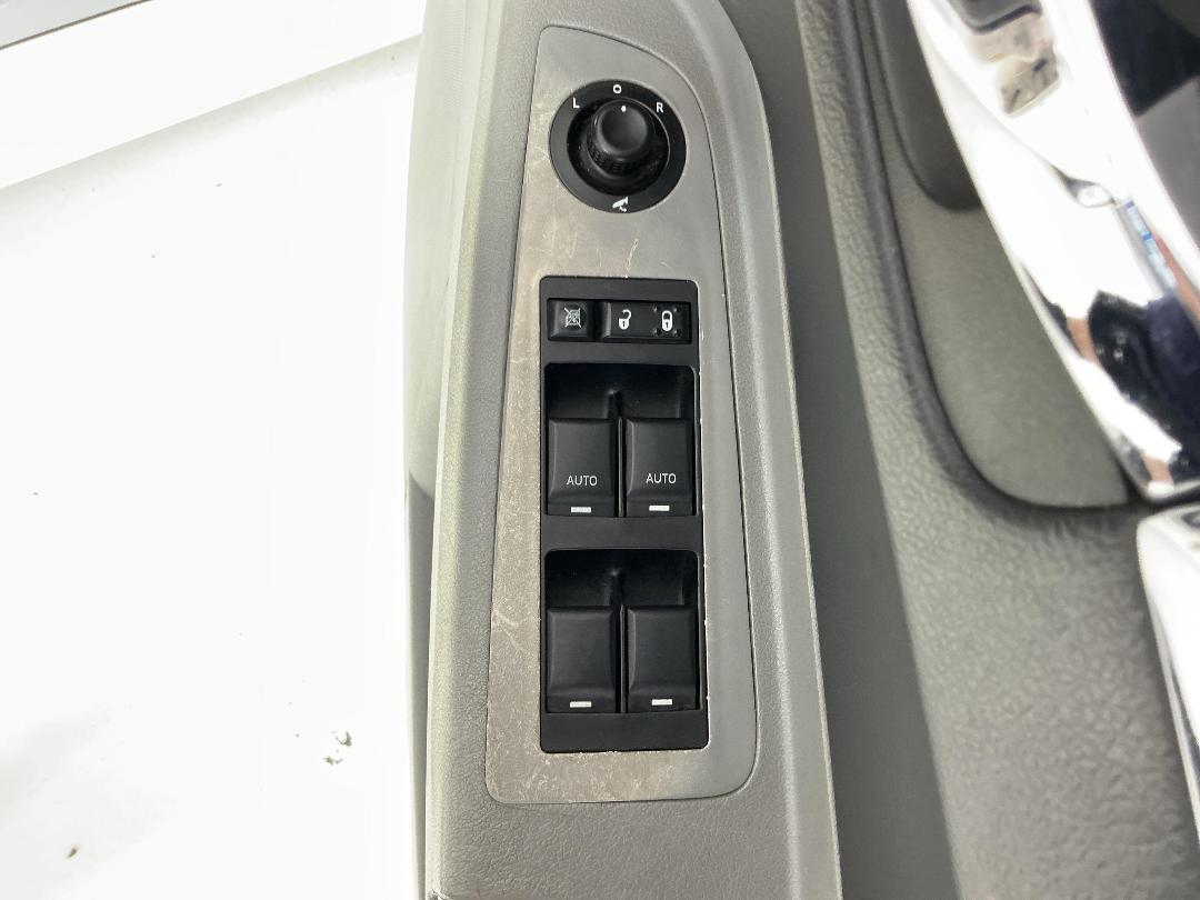 Photo '23' of Chrysler 300C