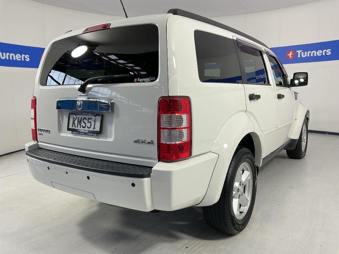 Photo '7' of Chrysler Dodge