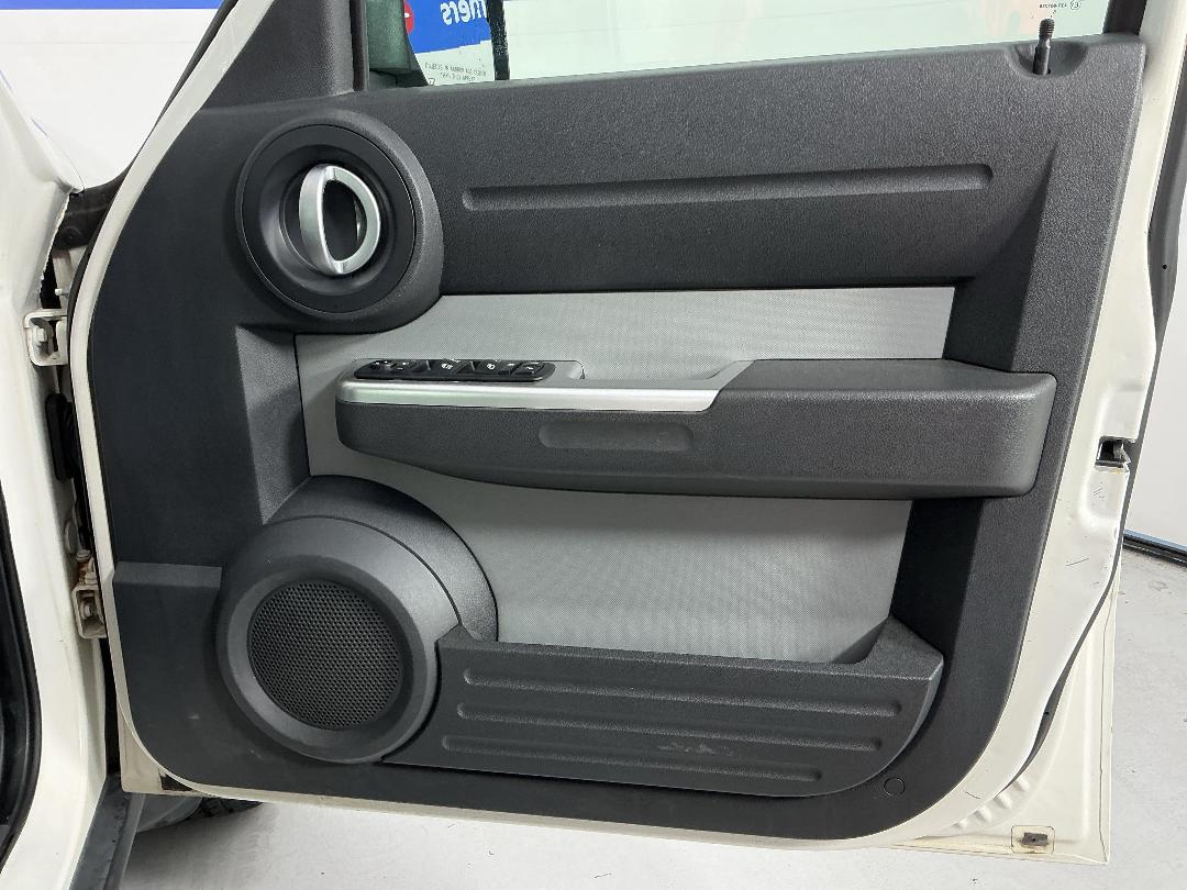 Photo '15' of Chrysler Dodge