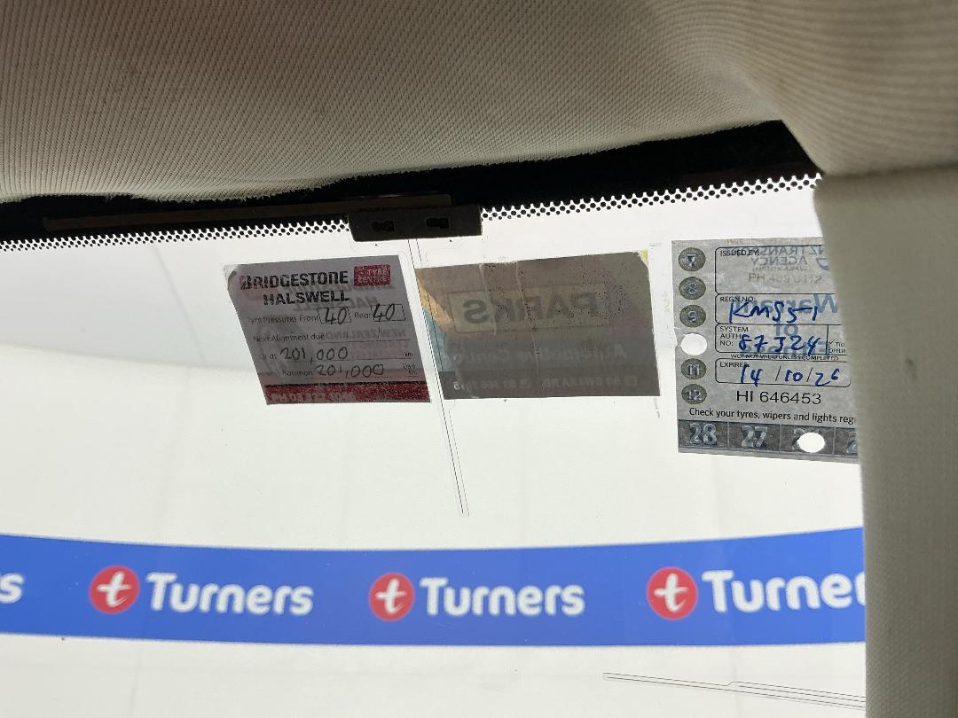 Photo '27' of Chrysler Dodge