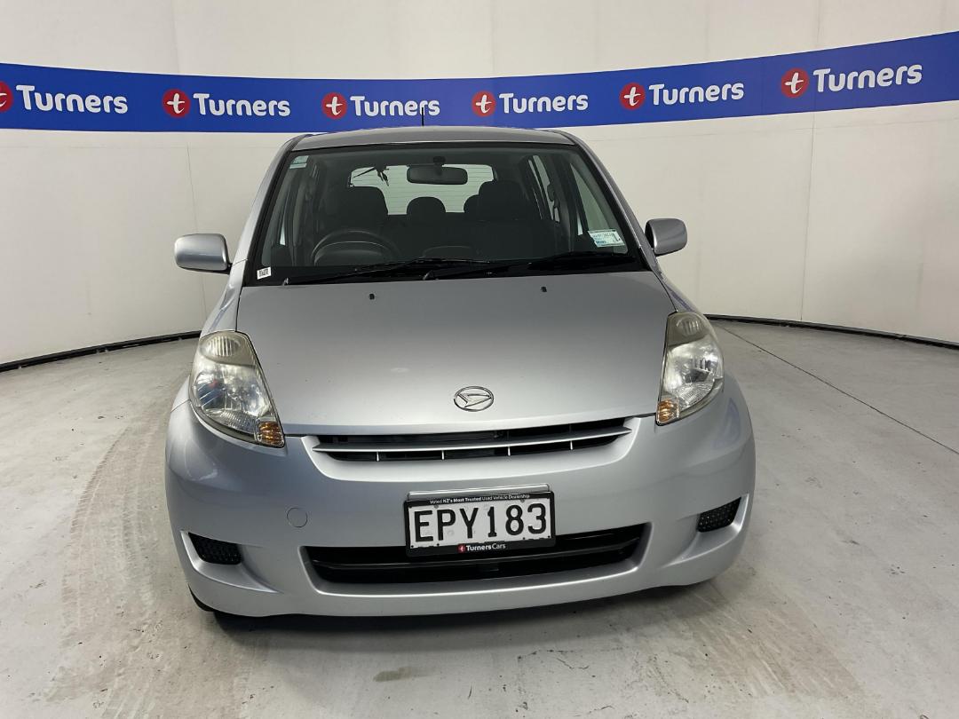 Photo '2' of Daihatsu Sirion