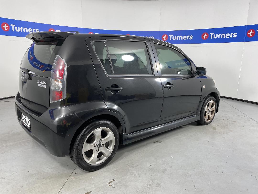 Photo '7' of Daihatsu Sirion