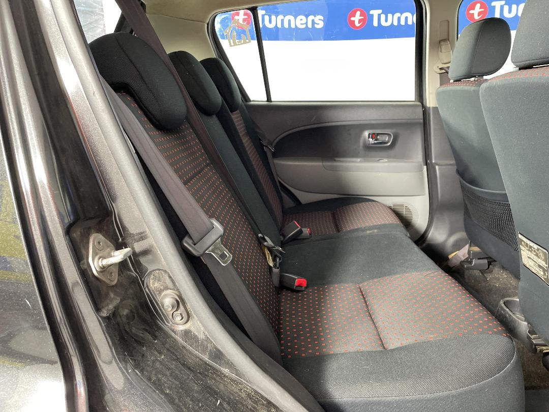 Photo '20' of Daihatsu Sirion