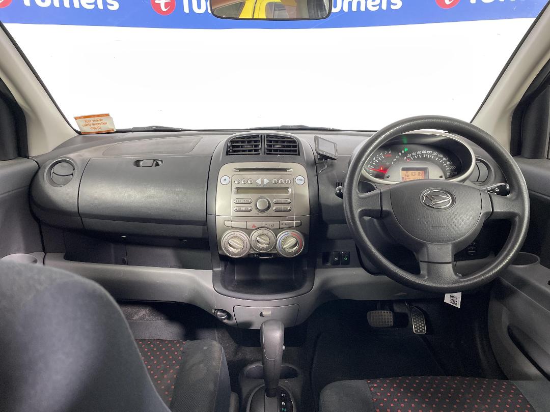 Photo '17' of Daihatsu Sirion