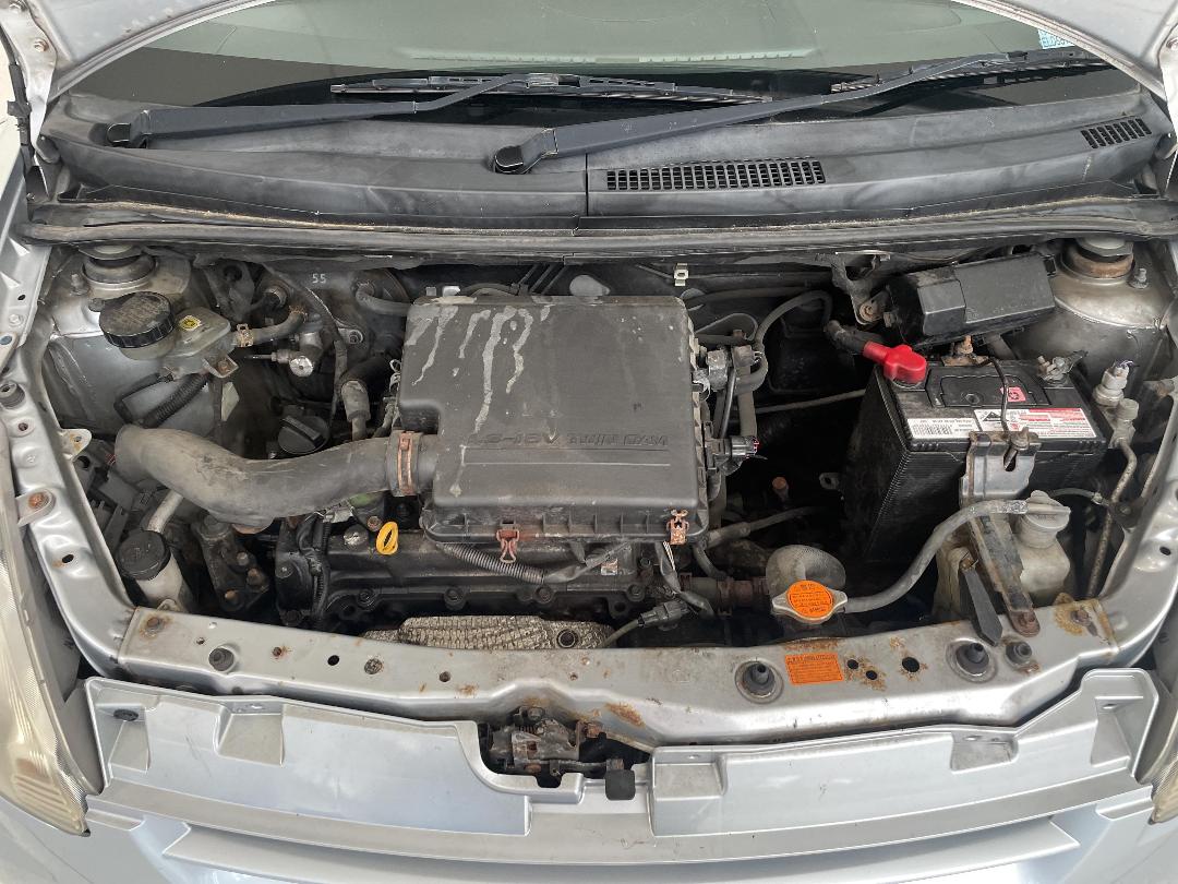 Photo '13' of Daihatsu Sirion